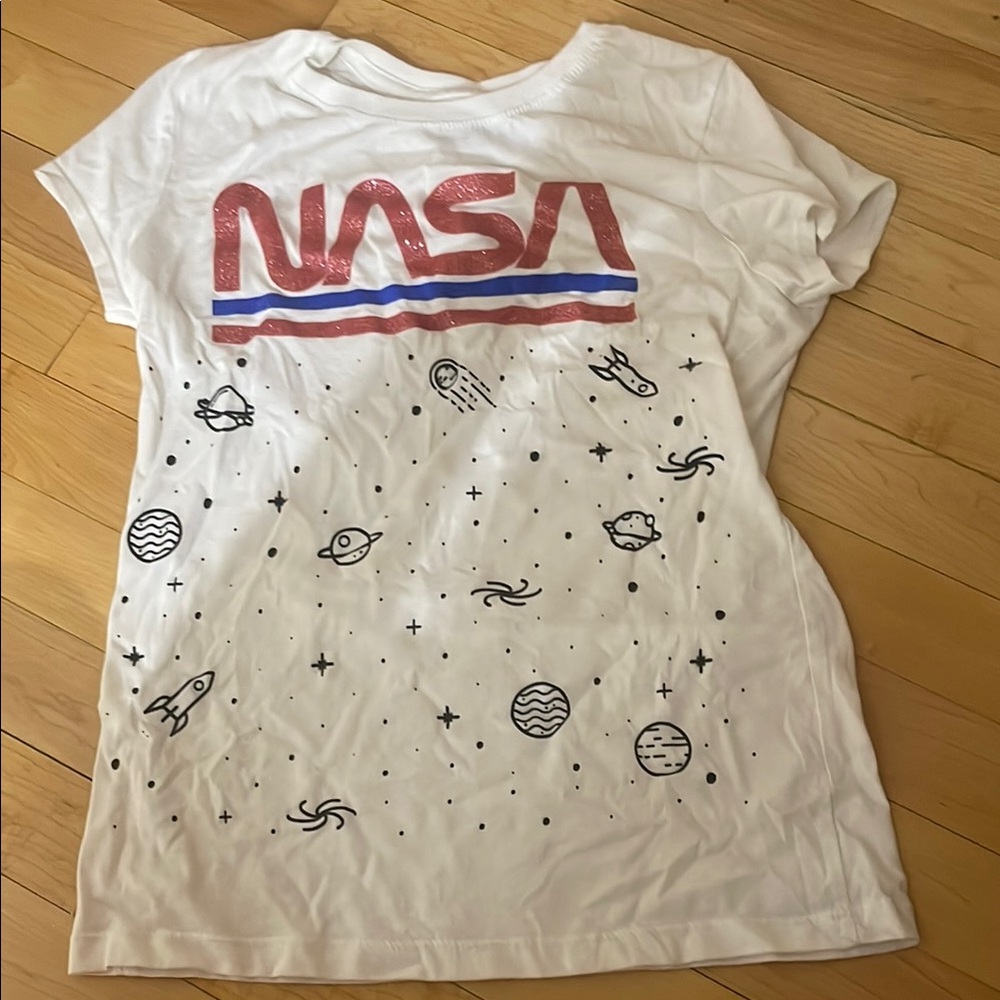 NASA White Graphic T-Shirt